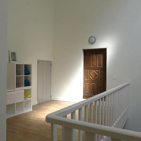 Le Ciel Par-Dessus Le Toit Bed & Breakfast Salavas Eksteriør bilde